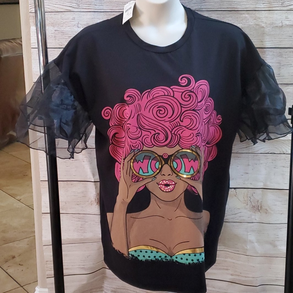 **NEW** Black graphic print shirt